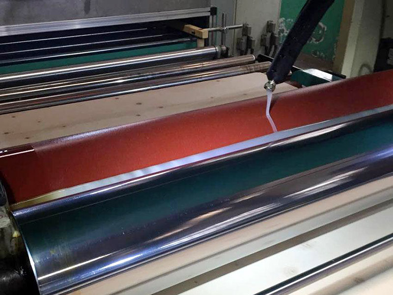 絲網(wǎng)印和熱轉(zhuǎn)印哪個好？揭秘哪個更適合你的需求